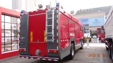 20CBM LHD 6X4 Kendaraan Pemadam Kebakaran, Red Safety Emergency Foam Fire Truck