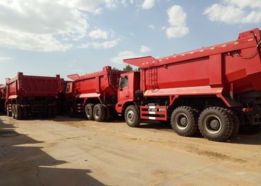 Sinotruk 70 Ton HOWO Mining Dump Truck Tugas Berat Baterai 180Ah