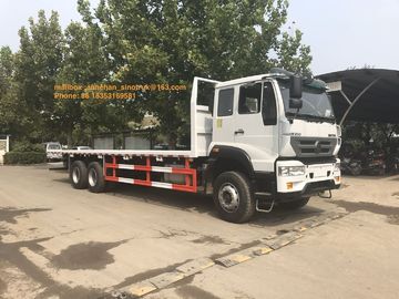 4x2 6 Ban Sinotruk Howo Flatbed Truck Untuk Beban 10-20T Capaicty LHD