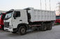 10 Wheeler 3 Axle Heavy Duty Dump Truck Untuk Satu Tempat Tidur Dan Sistem Angkat Depan