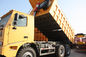 70 Ton HOWO Mining Tipper Dump Truck 371HP Body Kargo Baja Kekuatan Tinggi