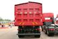 SINOTRUK SWZ 8x4 Pasir Tipper Truck Khusus Dalam Warna Merah HF12 Gandar Depan Untuk 55 Ton