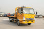 SINOTRUK Flatbed LHD Tow Truck Wrecker 8 Ton 90km / H